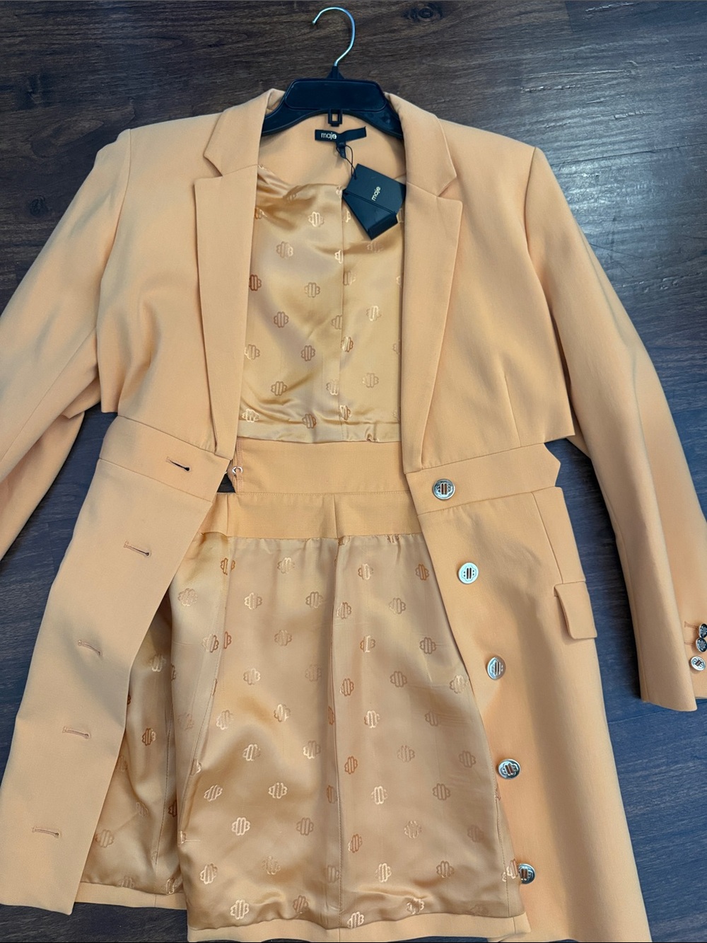 Tailored Peach-Orange Peplum Blazer - Modern Office Jacket